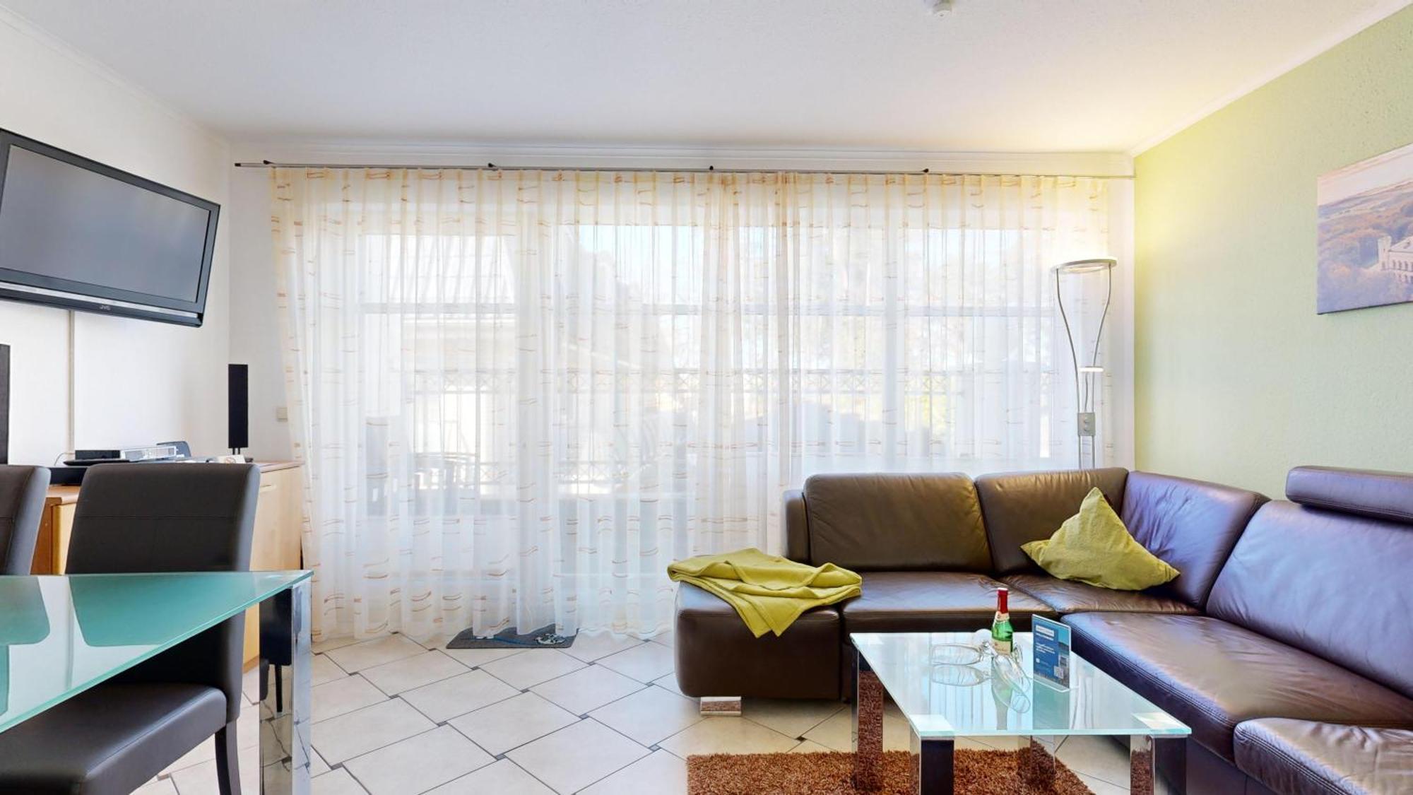 Strandnahe Fewo Mit 2 Schlafzimmern Und Balkon, Koenigin Augusta, บินซ์ ภายนอก รูปภาพ